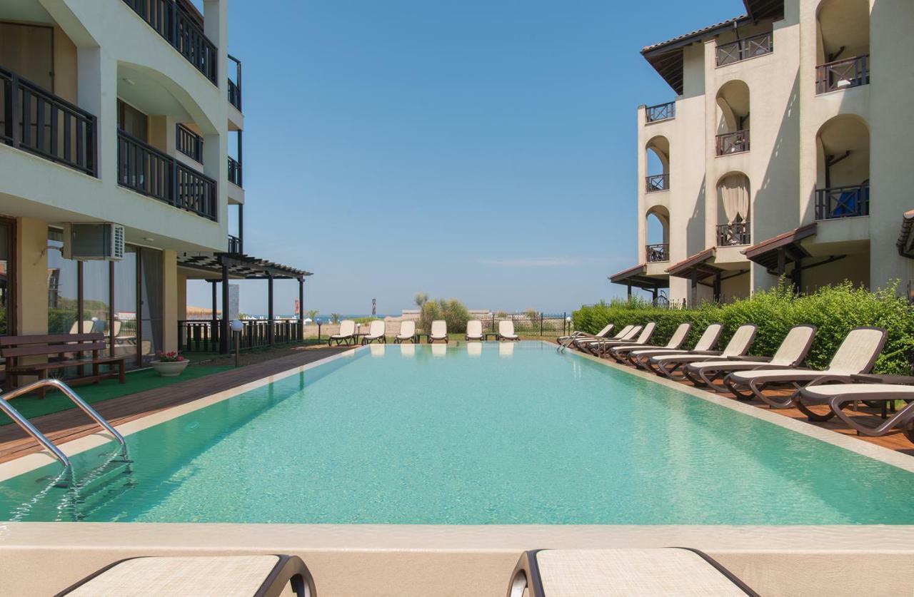 Oasis Del Sol - Front Beach Lozenets Exterior photo